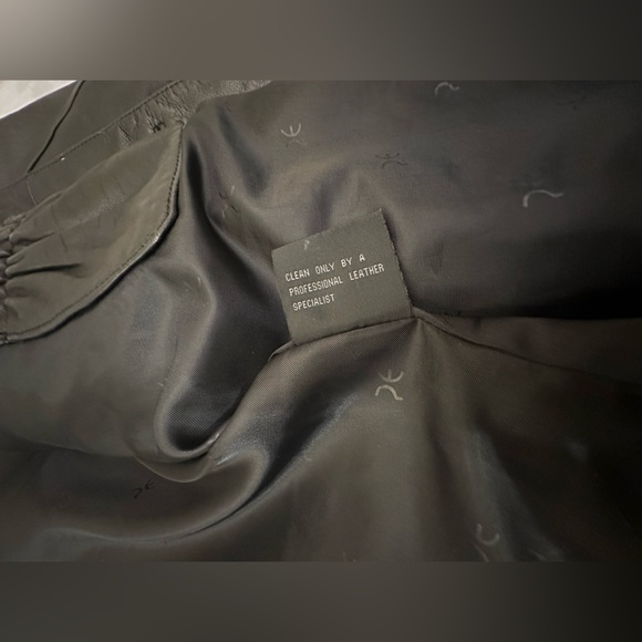 Genuine Leather perry ellis Mens Large Black Jacket Button soft exc cond - Picture 9 of 9